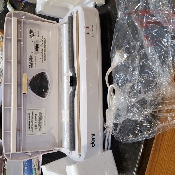 deni food vacuum sealer